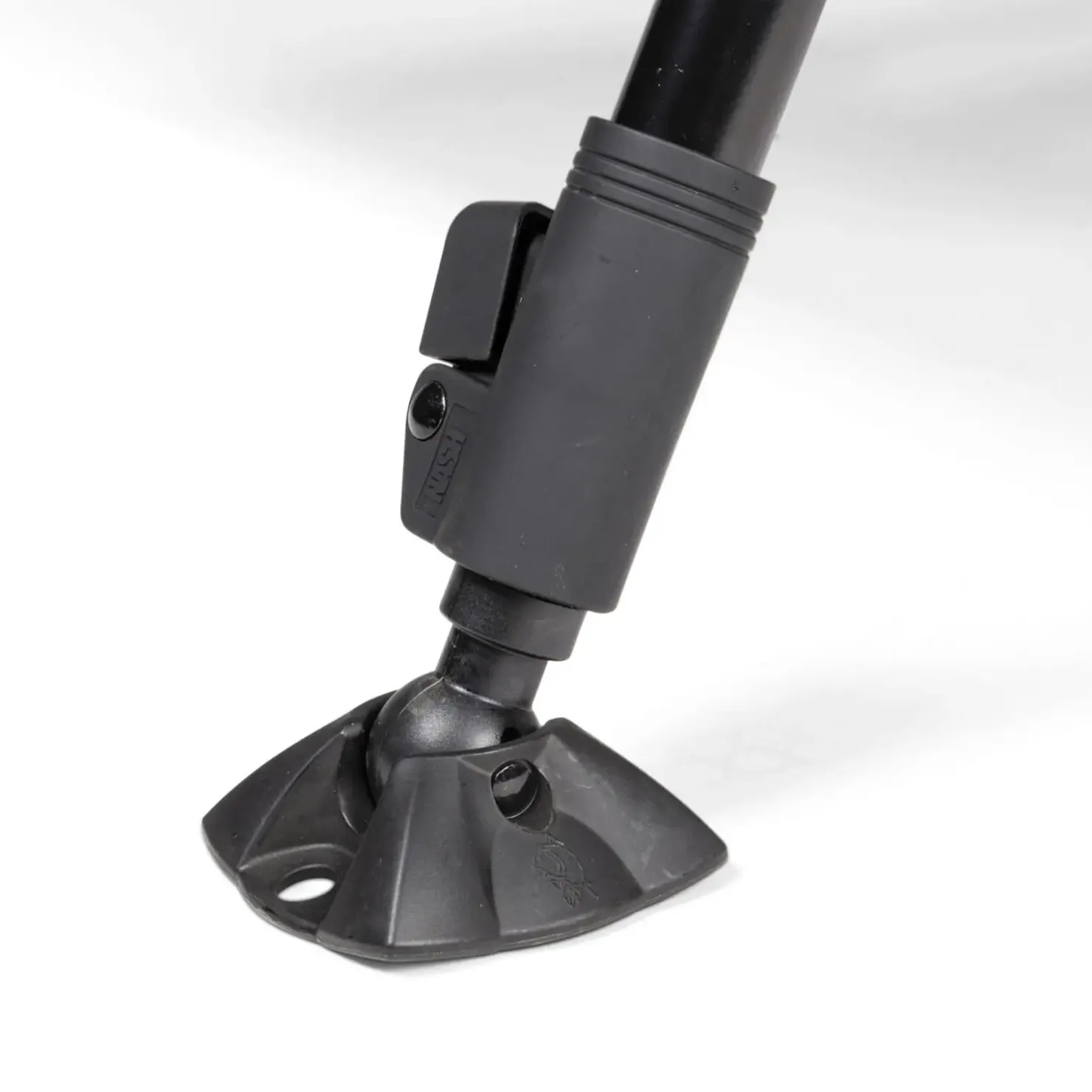 Kevin Nash Group PLC Nash Bank Life Reclining Chair Camo Angelstuhl| Angelstühle & Karpfenstühle|Angelstühle